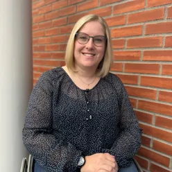 Amanda Dybendal, portrett