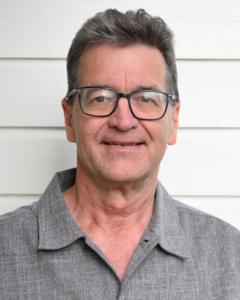 Lars Tveiten, portrett