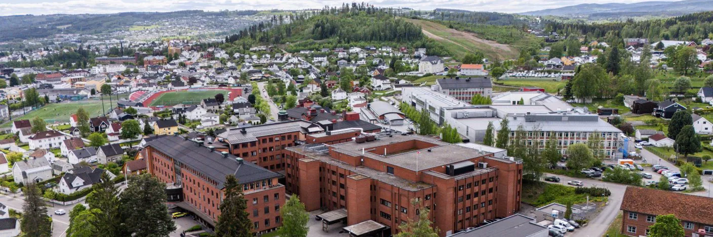 Sykehuset i Gjøvik sett fra oven.