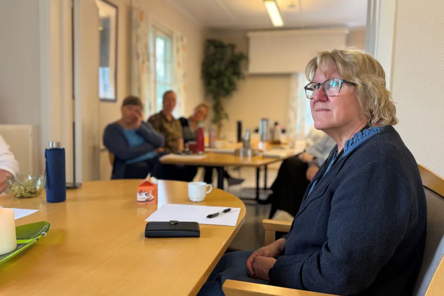 Administrerende direktør i møterommet til forskningsavdelingen