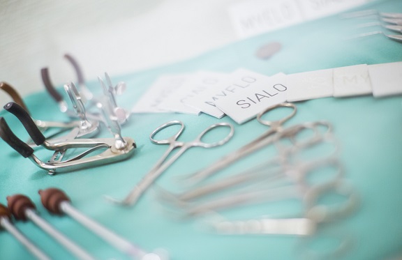 Illustrasjonsbilde som lenker til side med informasjon om LIS1-utdanning i Sykehuset Innlandet