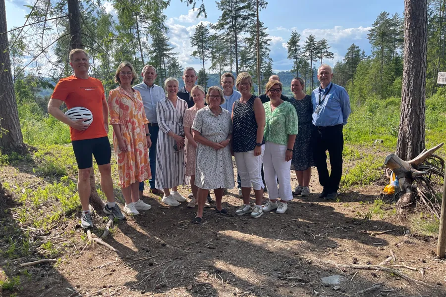 Foretaksledelsen på sykehustomta i Moskogen, gruppebilde.